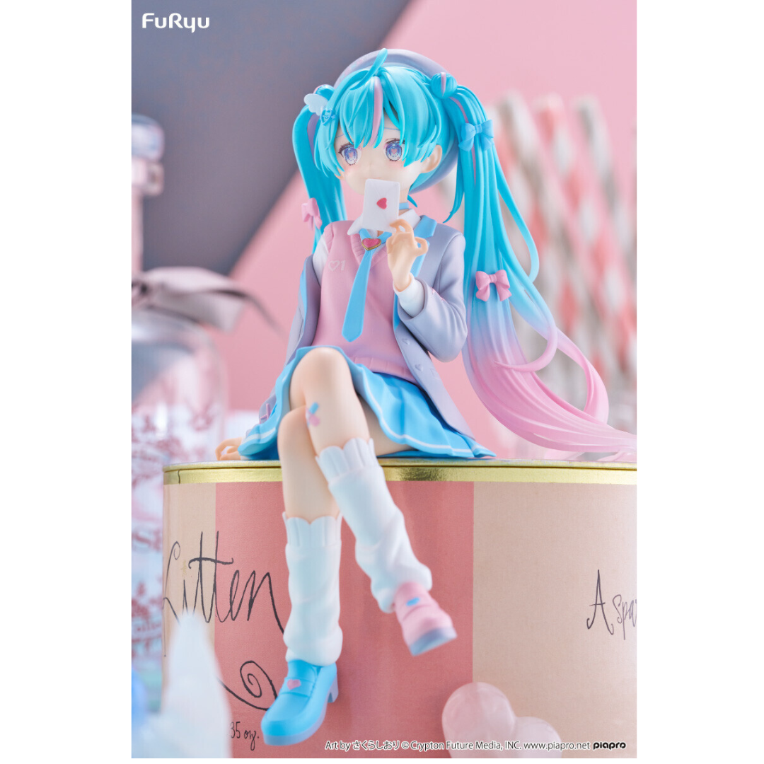 Vocaloid Noodle Stopper Figure | Hatsune Miku - Love Blazer Ver. - Piapro Characters